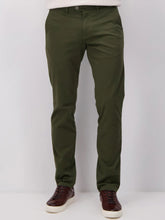 Load image into Gallery viewer, FYNCH HATTON Togo Chino Trousers - Men&#39;s Stretch Cotton – Olive
