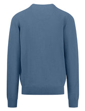 Load image into Gallery viewer, FYNCH HATTON V-Neck Sweater - Men&#39;s Fine Knit – Cloud Blue Fynch Hatton
