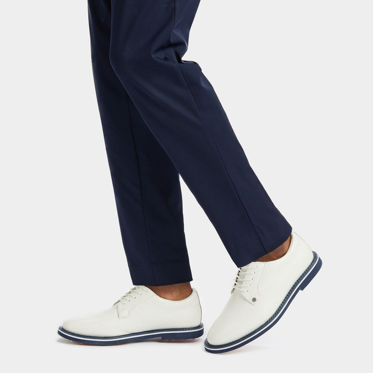 G/FORE Gallivanter Pebble Leather Men’s Golf Shoes – Snow / Twilight