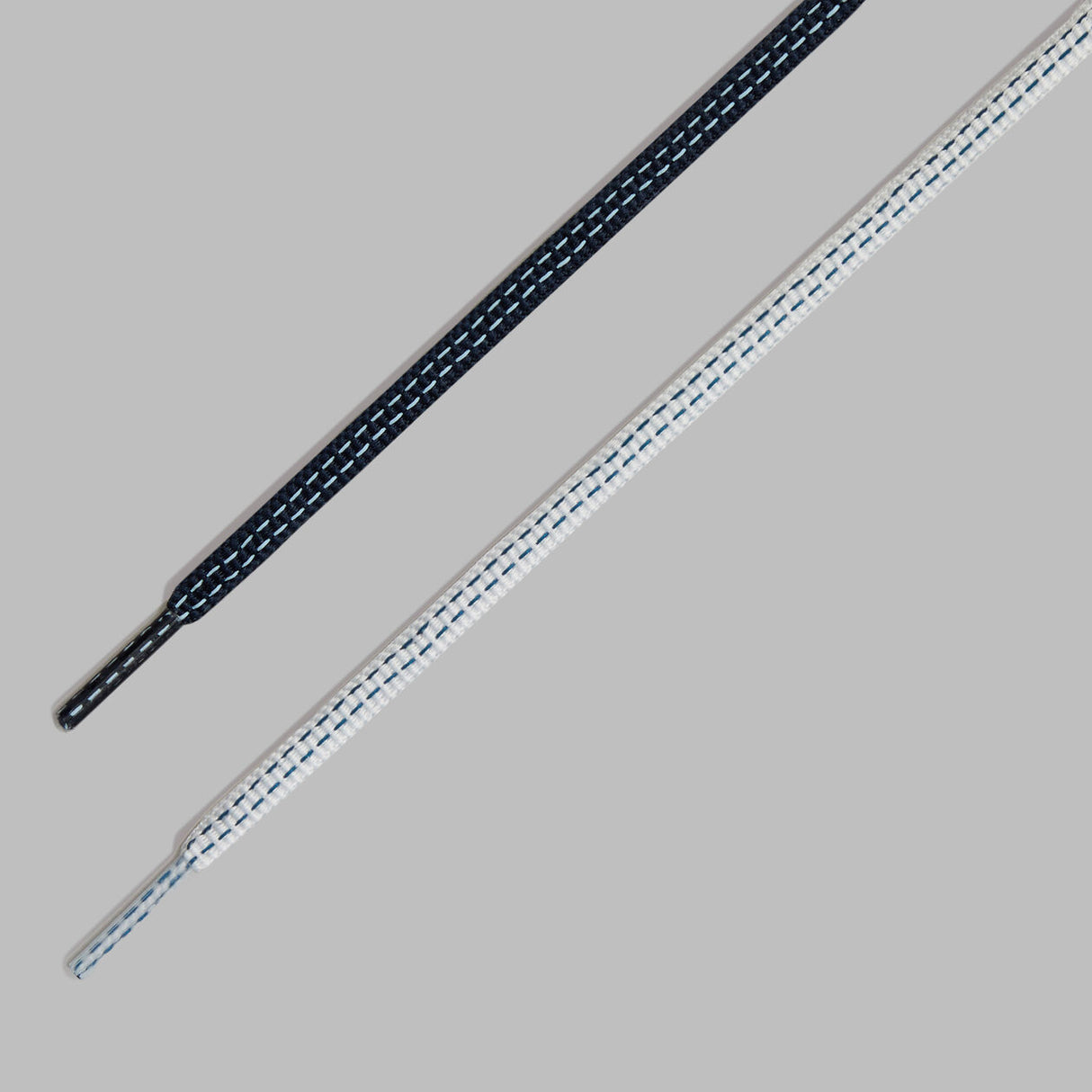 G/FORE MG4+ O2 G/Lock Softspike Men’s Golf Shoes – Twilight Navy Laces