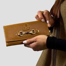 Load image into Gallery viewer, GRAYS Lily Snaffle Leather Purse - Women&#39;s - Antique Tan
