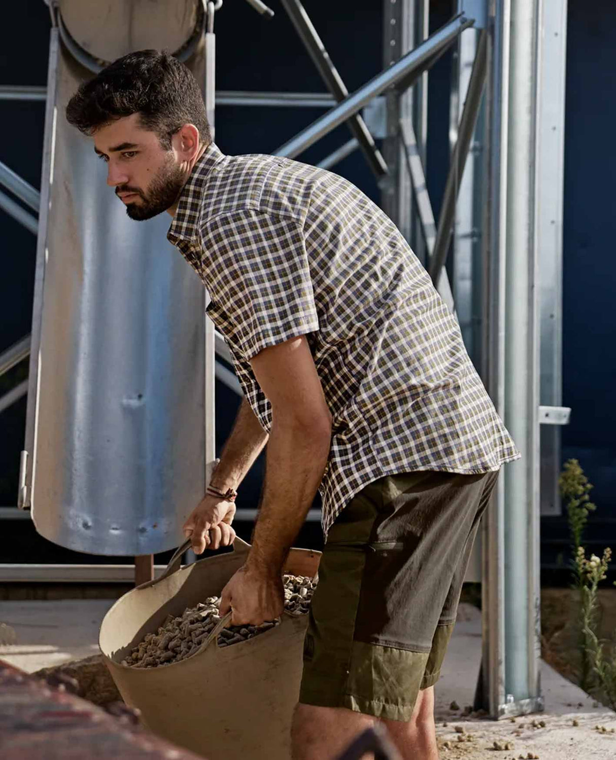 HARKILA Fjell Shorts - Mens - Dark Olive & Willow green