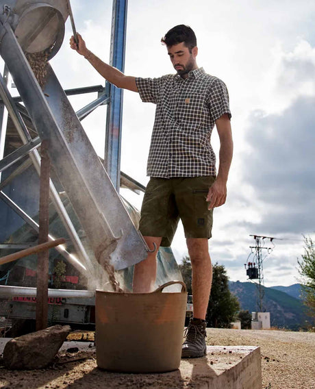 HARKILA Fjell Shorts - Mens - Dark Olive & Willow green