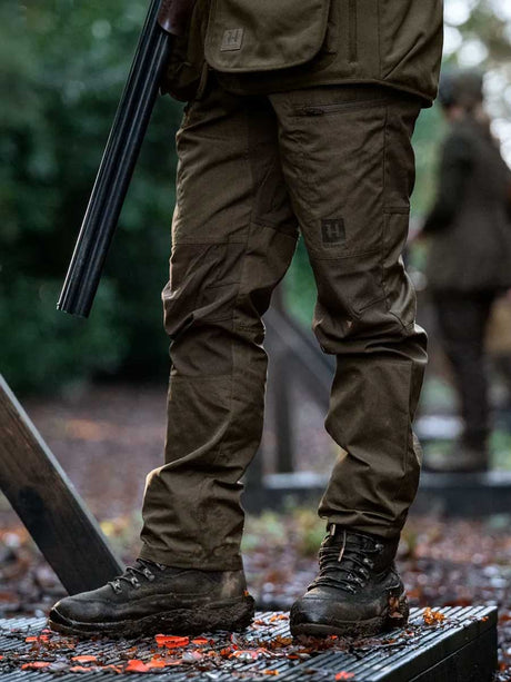 HARKILA Fjell Trousers - Mens - Willow Green / Shadow Brown