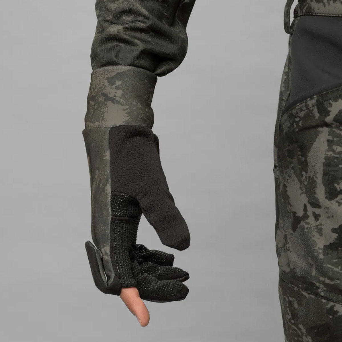 HARKILA NOCTYX Camo Fleece Glove with Fold-Back Finger - AXIS MSP Black