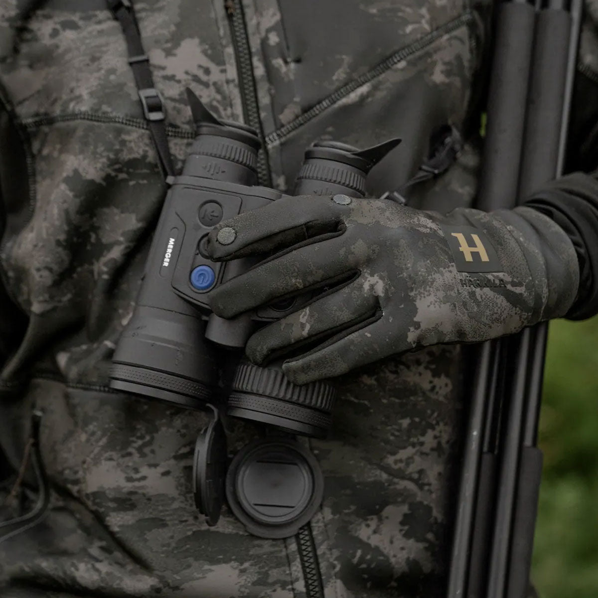 HARKILA NOCTYX Camo Fleece Glove with Fold-Back Finger - AXIS MSP Black