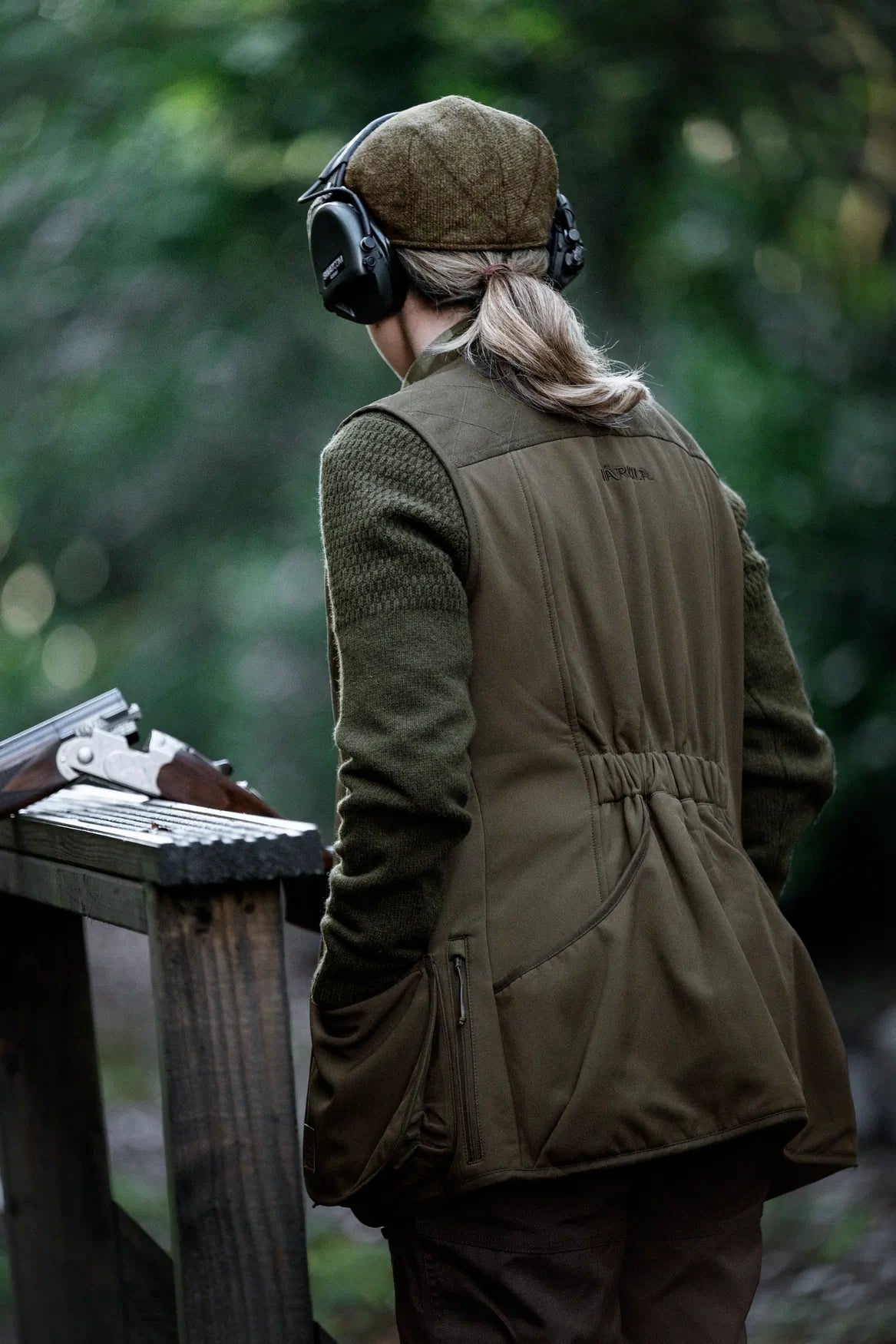 HARKILA Skye Shooting Waistcoat - Womens - Willow Green / Shadow Brown
