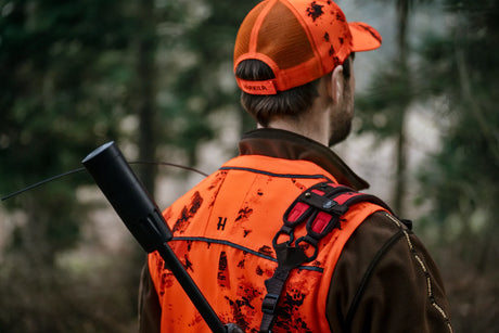 HARKILA Wildboar Pro Blaze Waistcoat - Mens - AXIS MSP Orange Camo