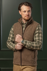 LAKSEN Isla Fleece Vest - Mens - Camel - Image 2