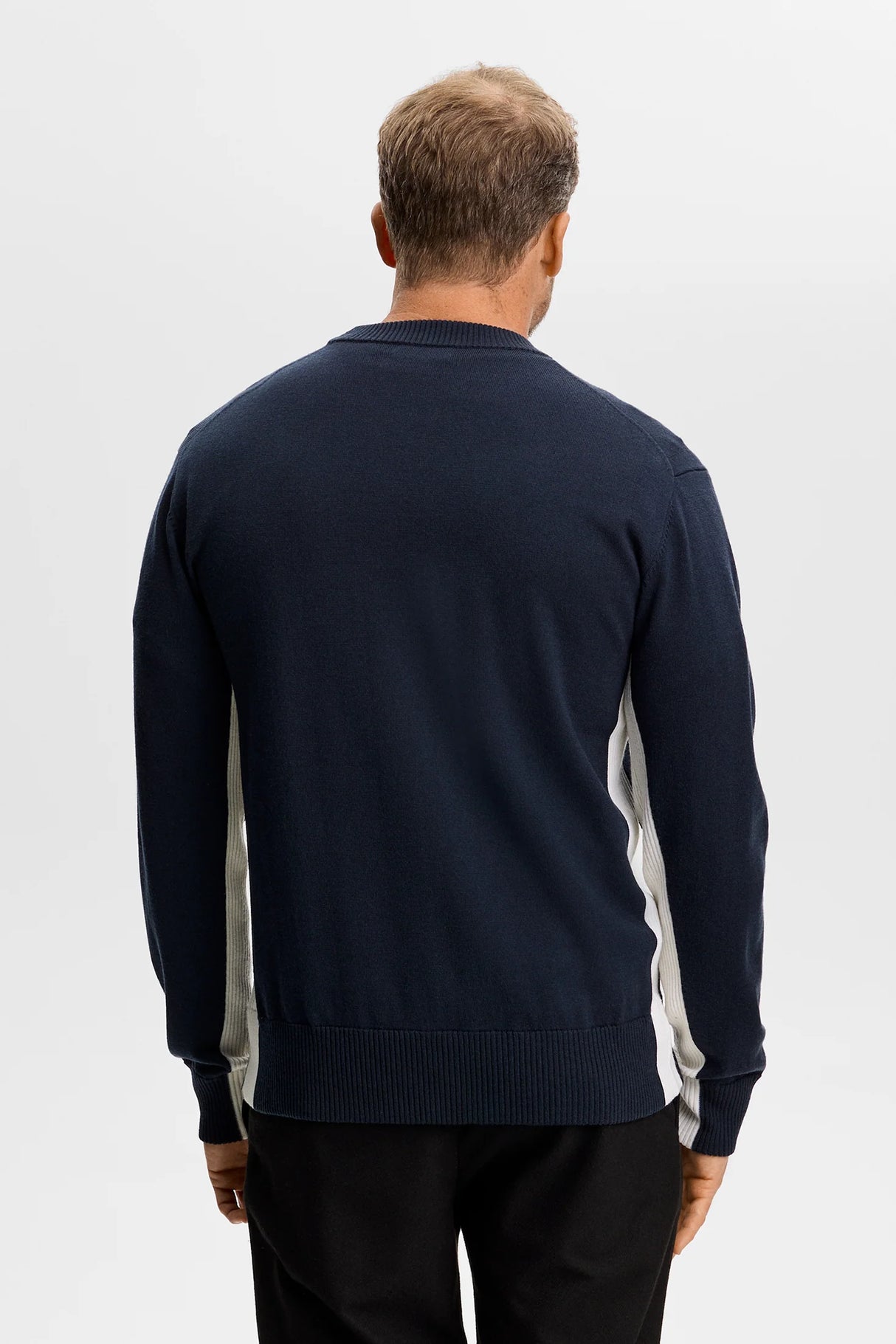 J.LINDEBERG Chester Side Stripe Knit Crew Neck Sweater – Men's – JL Navy