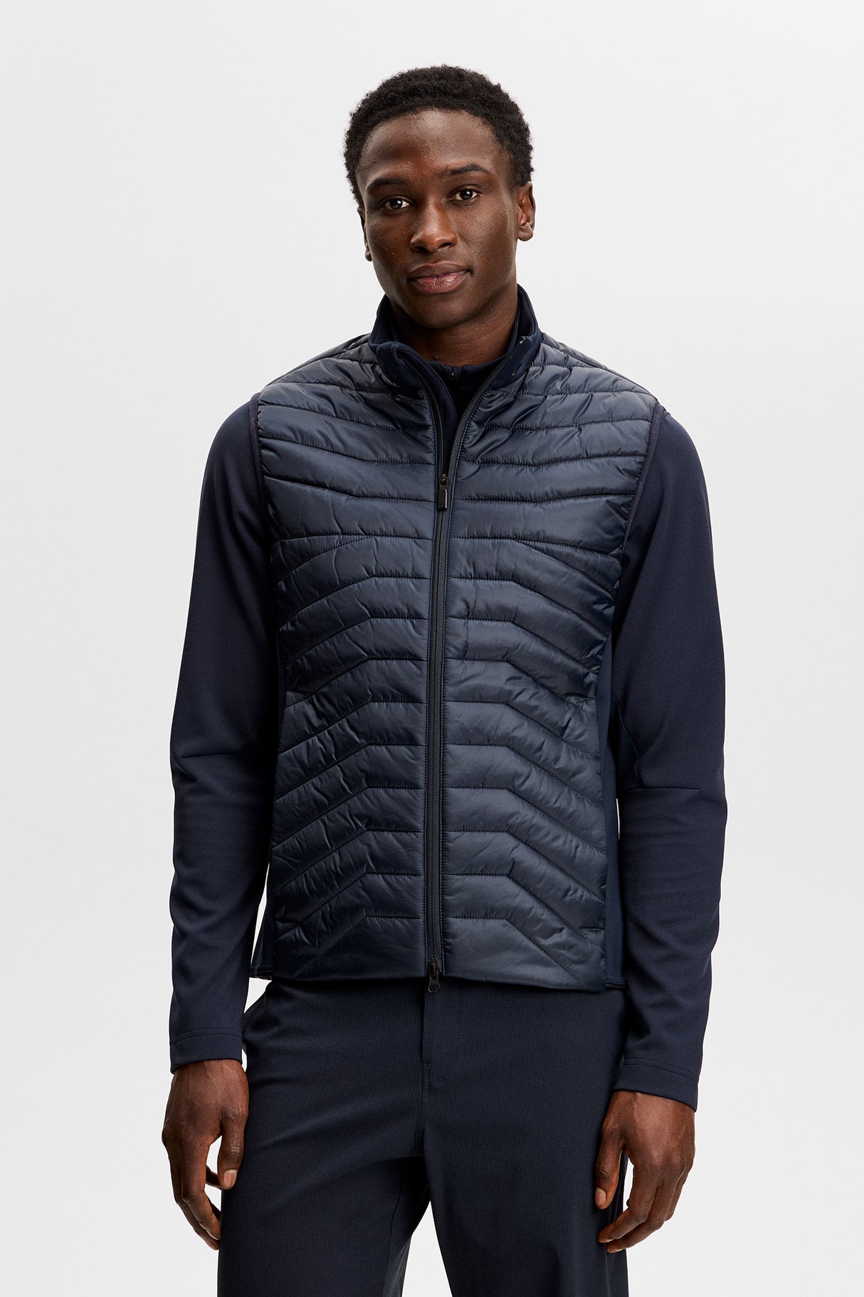 J.LINDEBERG Heyden Quilt Hybrid Gilet – Men’s – JL Navy