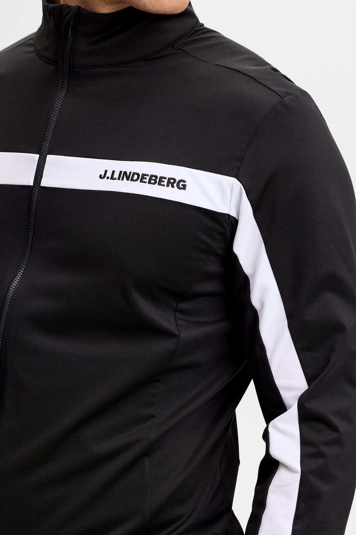 J.LINDEBERG Jarvis Golf Mid Layer – Men’s Full Zip – Black