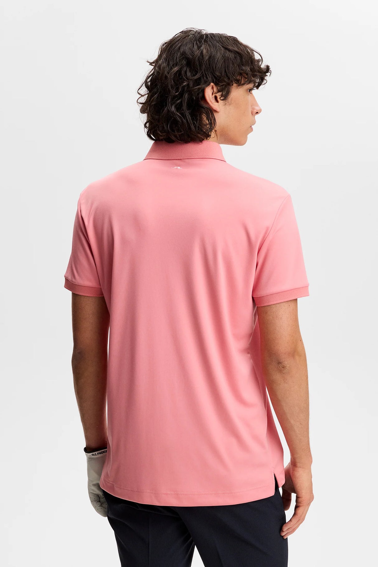 J.LINDEBERG Tour Tech Golf Polo Shirt – Men’s – Flamingo Plume