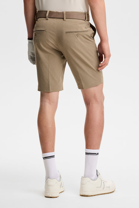 J.LINDEBERG Vent Golf Shorts – Men’s Lightweight Performance – Brindle