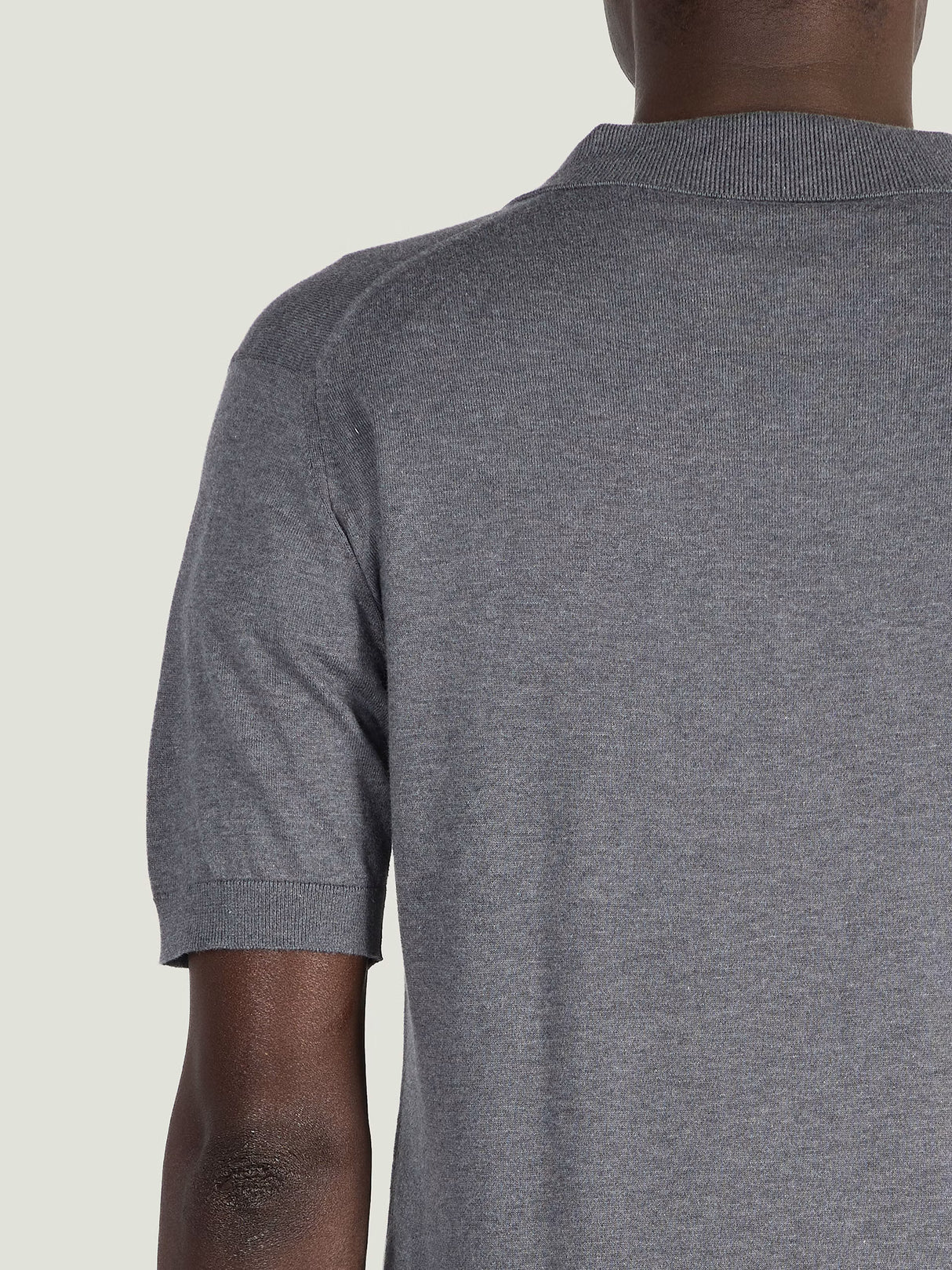 JOHN SMEDLEY Adrian Polo Shirt – Sea Island Cotton – Charcoal