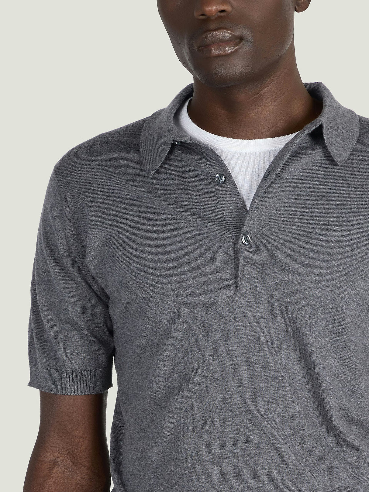 JOHN SMEDLEY Adrian Polo Shirt – Sea Island Cotton – Charcoal