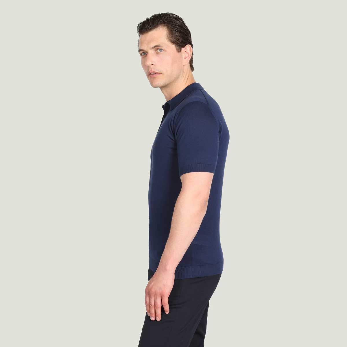 JOHN SMEDLEY Adrian Polo Shirt – Sea Island Cotton – French Navy