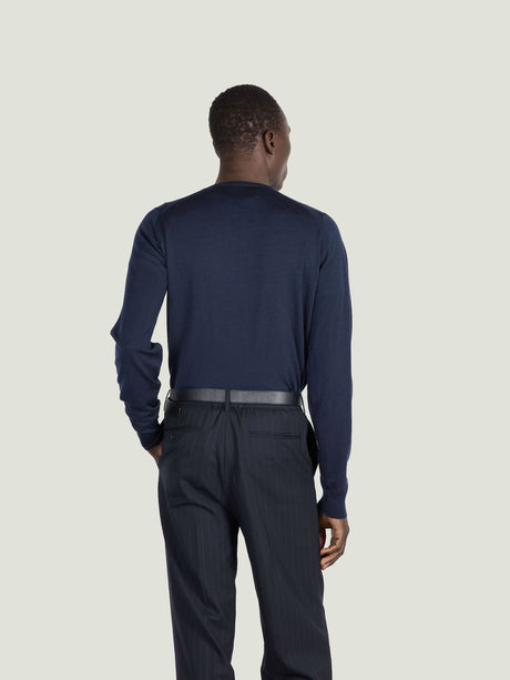 JOHN SMEDLEY Lundy Crew Neck Jumper – Extra Fine Merino Wool – Midnight