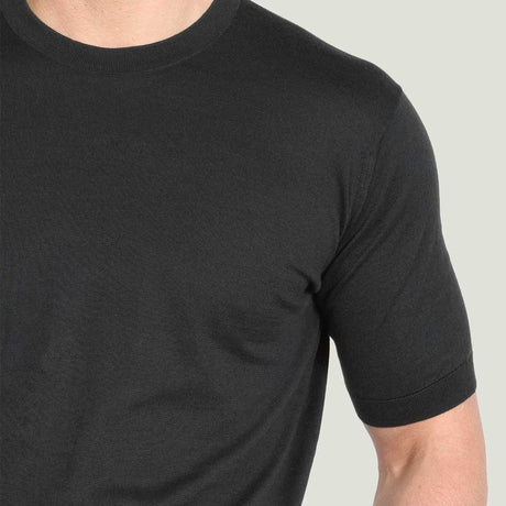 JOHN SMEDLEY Torin T-Shirt – Sea Island Cotton – Black