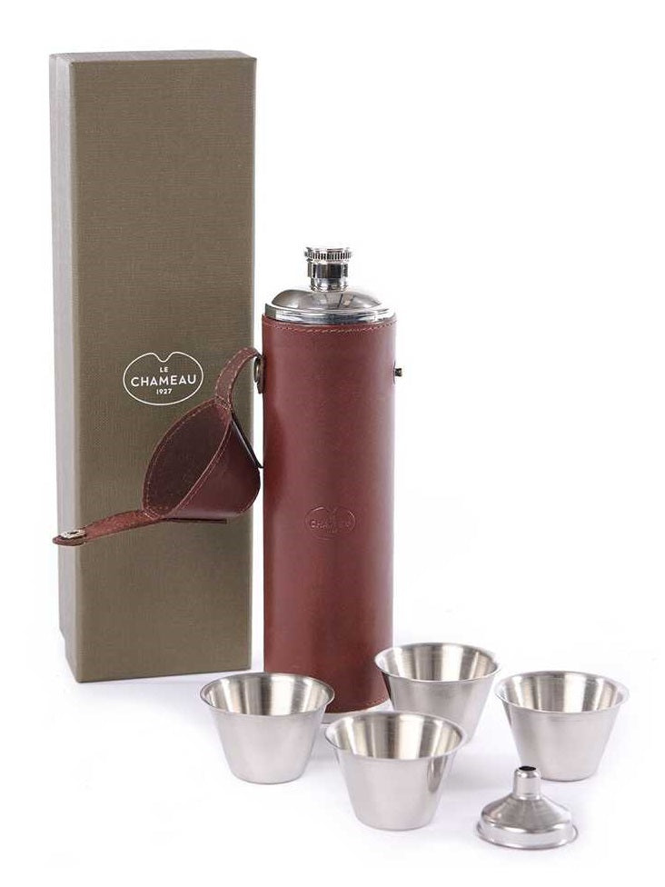LE CHAMEAU Rounded Hip Flask With Shot Glasses - Metal With Leather Wrap - Marron Fonce