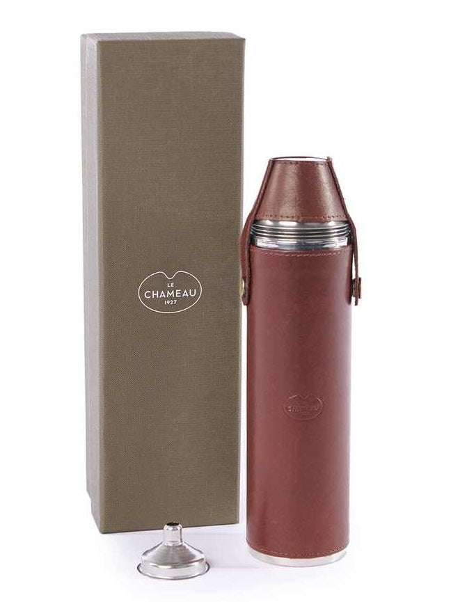 LE CHAMEAU Rounded Hip Flask With Shot Glasses - Metal With Leather Wrap - Marron Fonce