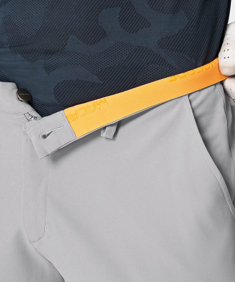 MACADE Men’s Four-Way Stretch Golf Joggers – Tapered Performance Fit – Light Grey
