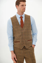 50% OFF - MARC DARCY Men's Ted Single Breasted Waistcoat - Tan Check - Size: 52