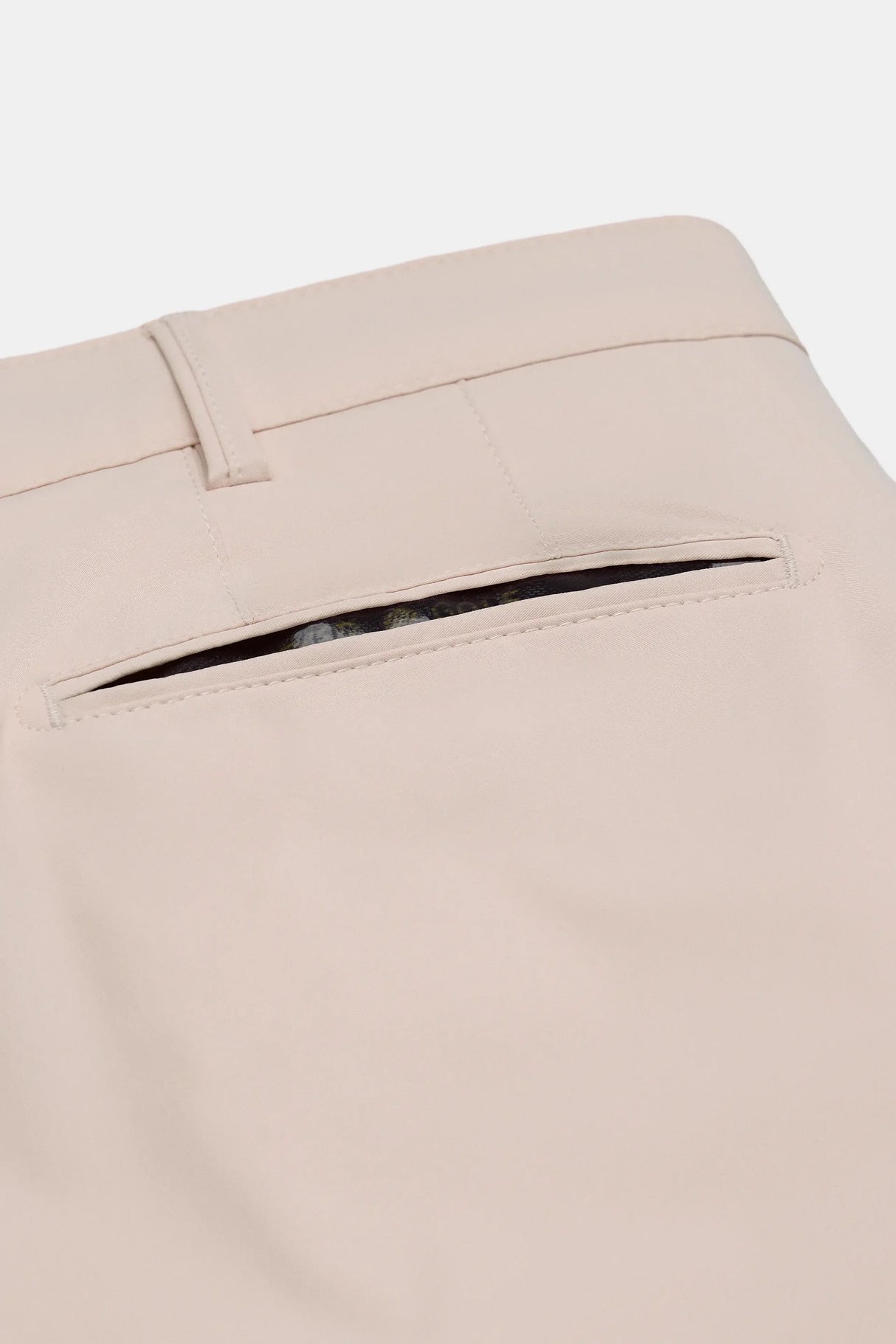 MEYER Golf Shorts - St. Andrews 8070 High Performance Stretch - Beige