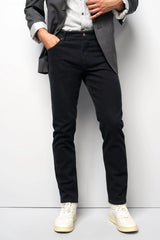 MEYER M5 Jeans – 6267 Modern Fit – Hand-Finished Organic Denim – Black