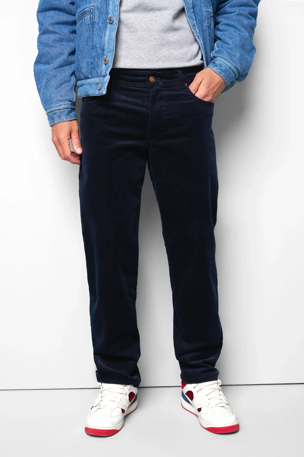 MEYER M5 6599 Fine Cord Organic Cotton Stretch Chinos - Navy
