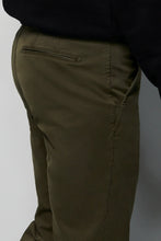 Load image into Gallery viewer, MEYER M5 Trousers - 6001 Soft Stretch Cotton Chinos - Green
