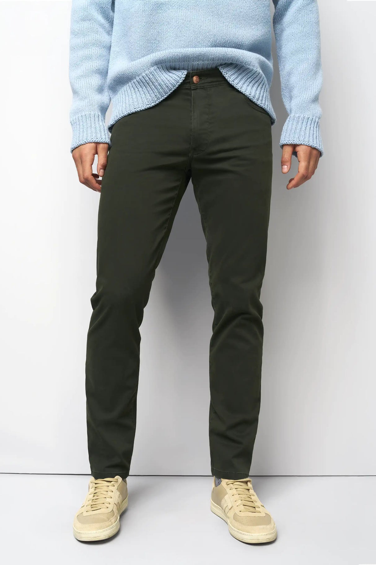 MEYER M5 Jeans – 6106 High Performance Satin Cotton Chinos – Dark Green