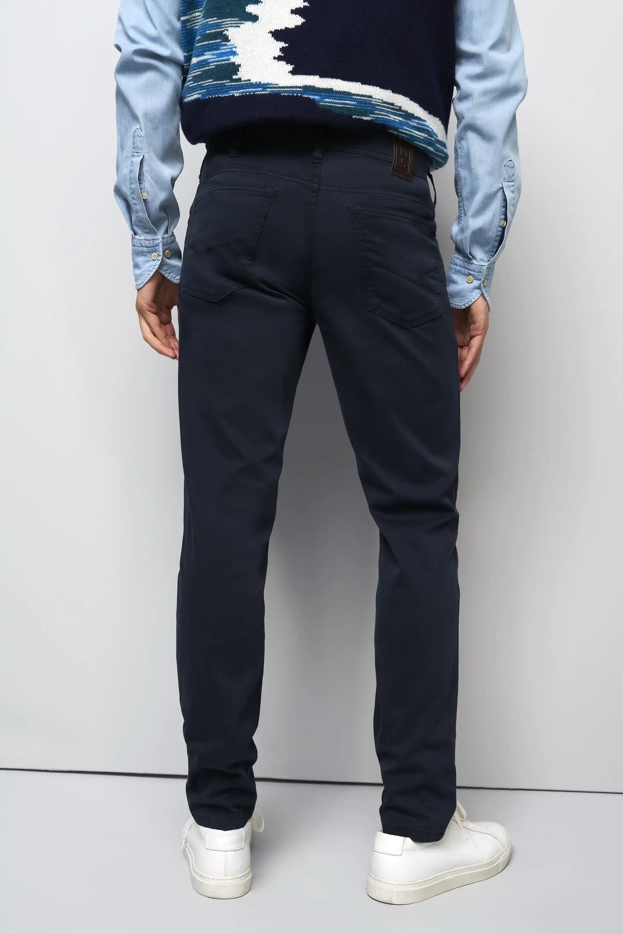 MEYER M5 Jeans – 6106 High Performance Satin Cotton Chinos – Navy