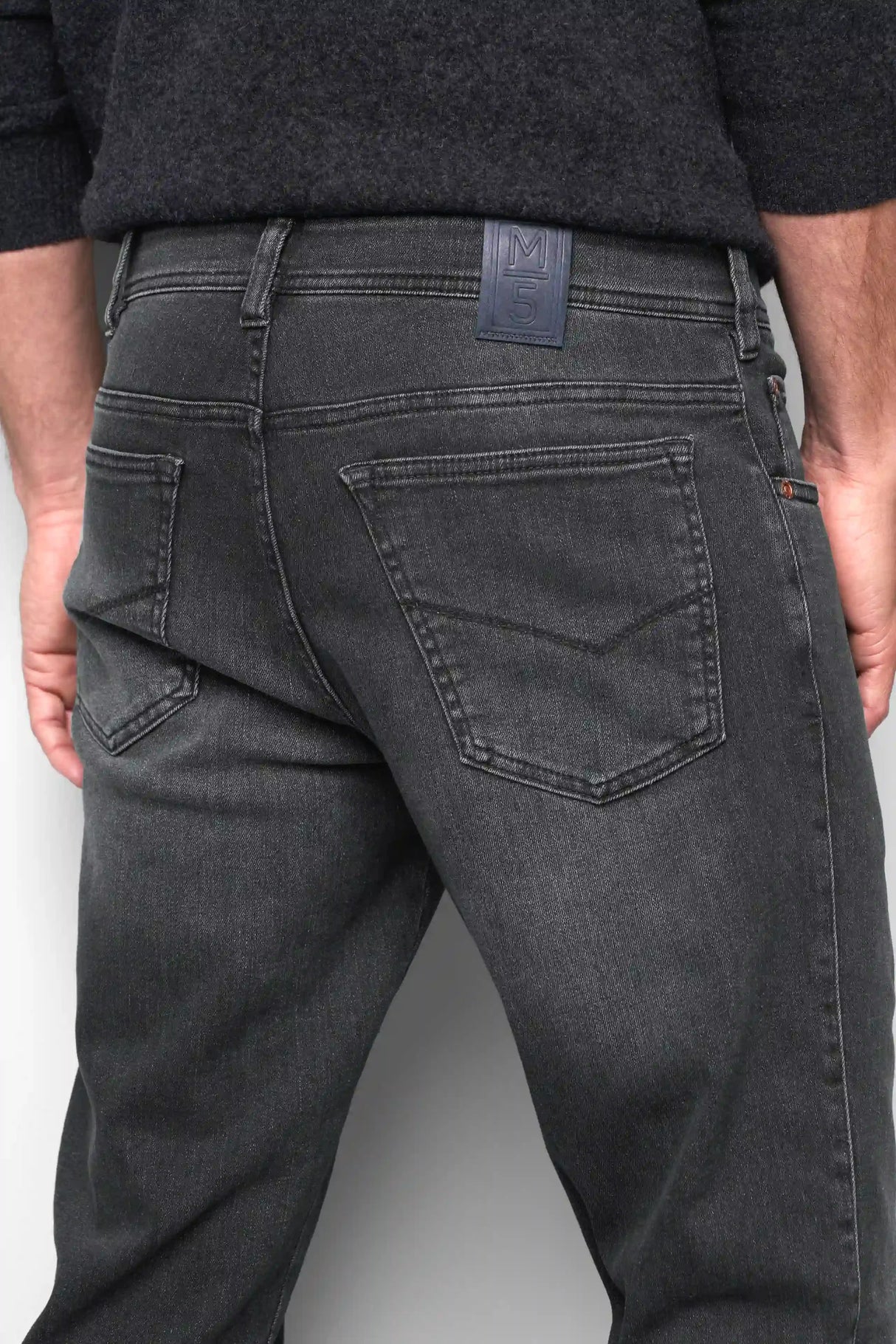 MEYER M5 Jeans – 6294 Modern Fit – Thermolite Organic Stretch Denim – Charcoal