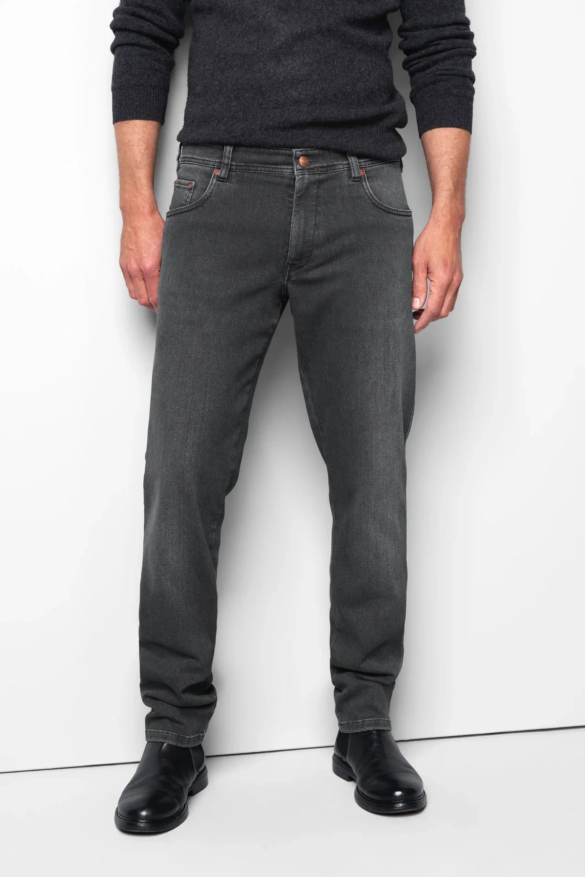 MEYER M5 Jeans – 6294 Modern Fit – Thermolite Organic Stretch Denim – Charcoal