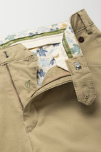 Load image into Gallery viewer, 30% OFF - MEYER Chicago Trousers - 5056 Micro Print Cotton Chino - Sand - Sizes: 32 REG &amp; 40 SHORT
