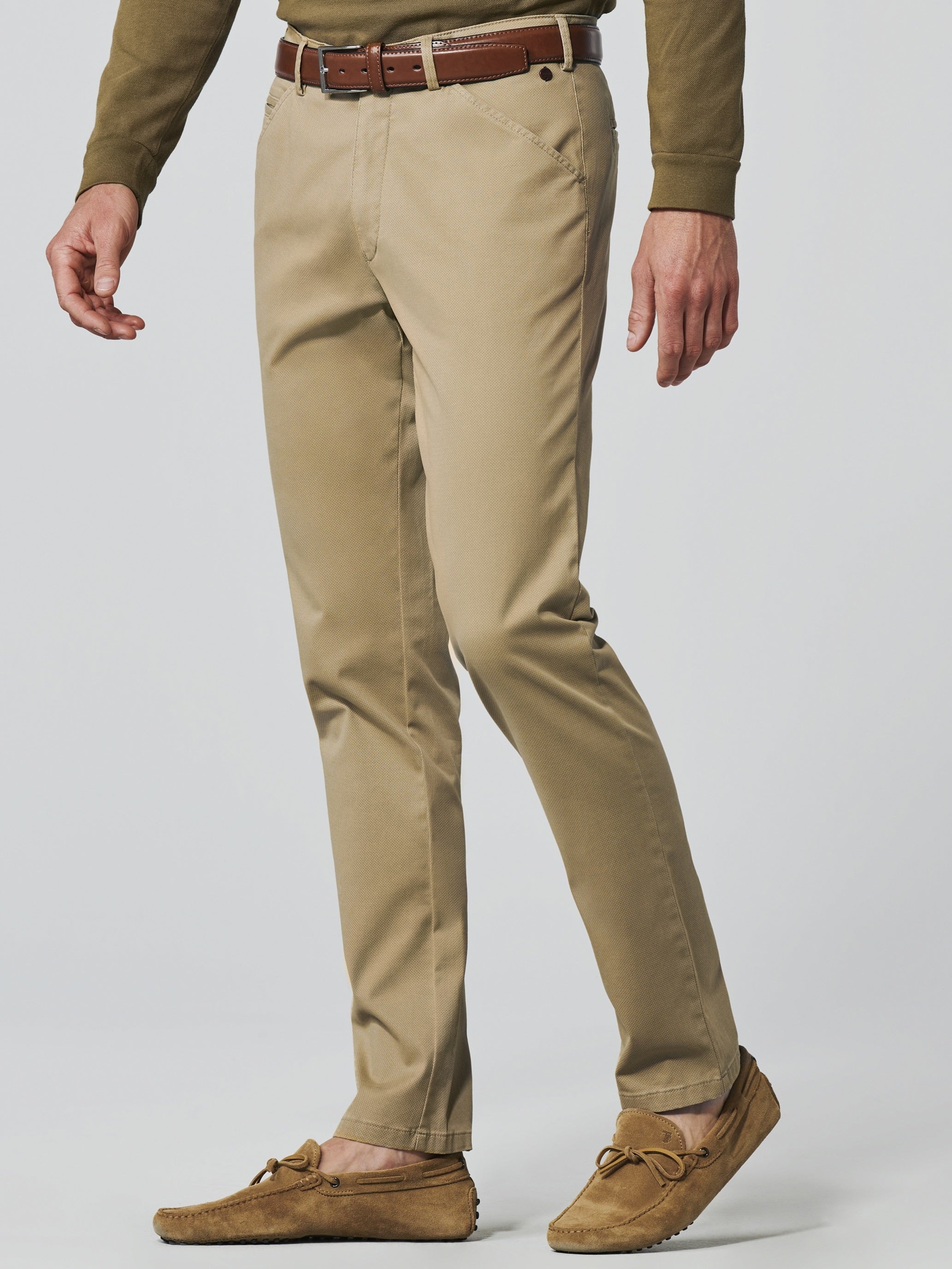 30% OFF - MEYER Chicago Trousers - 5056 Micro Print Cotton Chino - Sand - Sizes: 32 REG & 40 SHORT