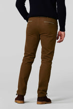 Load image into Gallery viewer, 40% OFF - MEYER Trousers - Chicago 5606 Micro Structure Cotton Chinos - Caramel - Sizes: 32 REG, 34 LONG &amp; 38 SHORT
