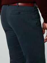 Load image into Gallery viewer, MEYER Trousers - New York 5602 Micro Print Twill Cotton Chinos - Navy
