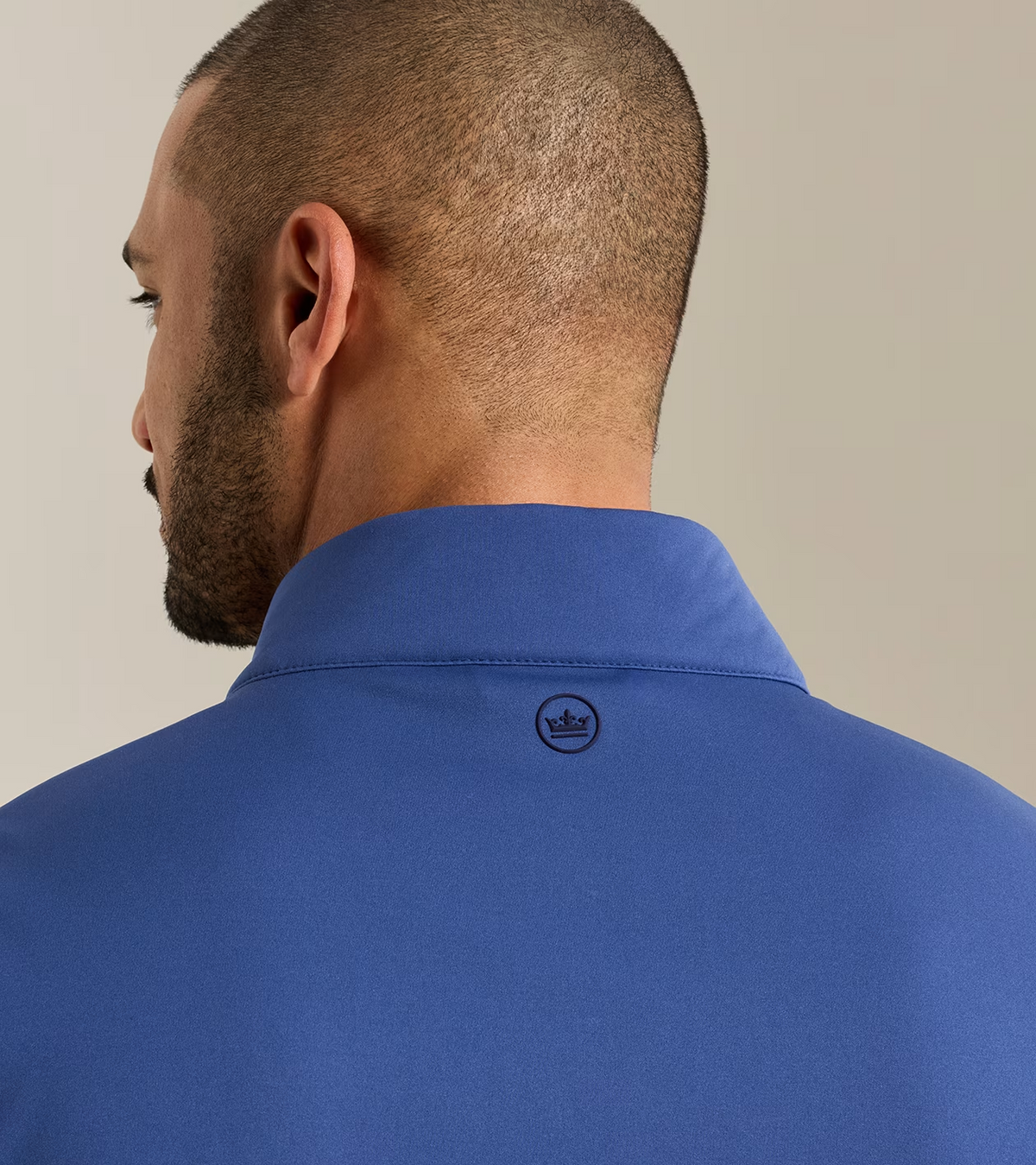 Peter Millar Fuse Hybrid Gilet in Sport Navy - back neck logo detail