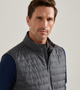 Peter Millar Parks Hybrid Gilet in Iridium - front collar and zip detail