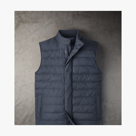 Peter Millar Pursuit Quilted Gilet in Providence Bay - front product view