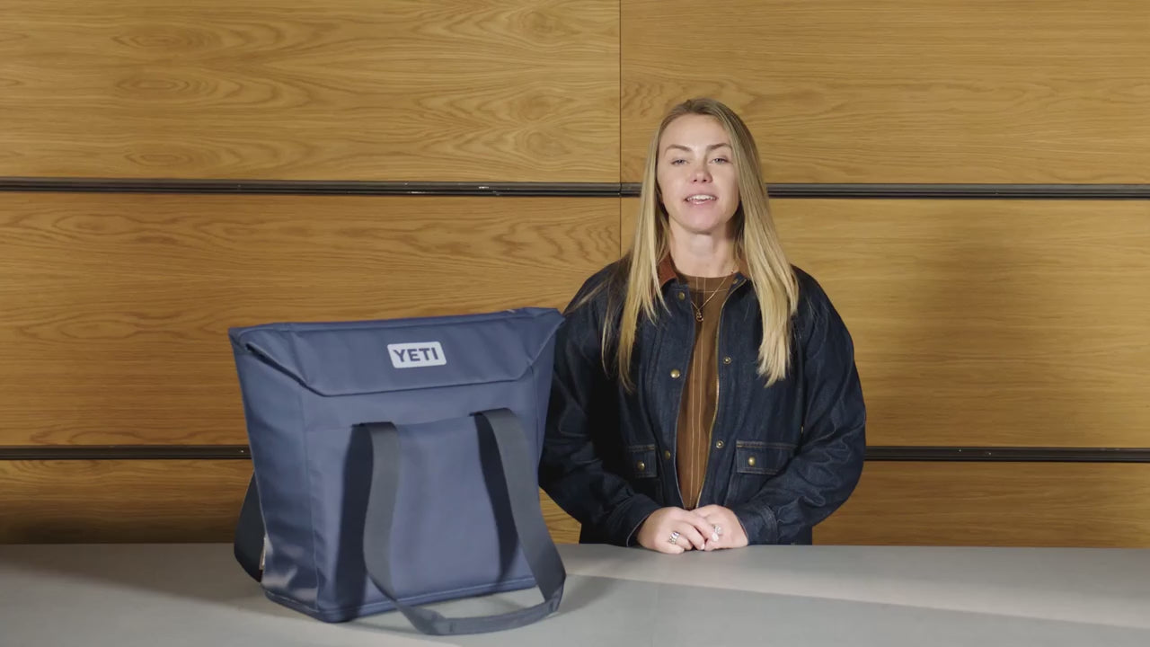 YETI Daytrip 20L Insulated Tote Bag – Classic Navy