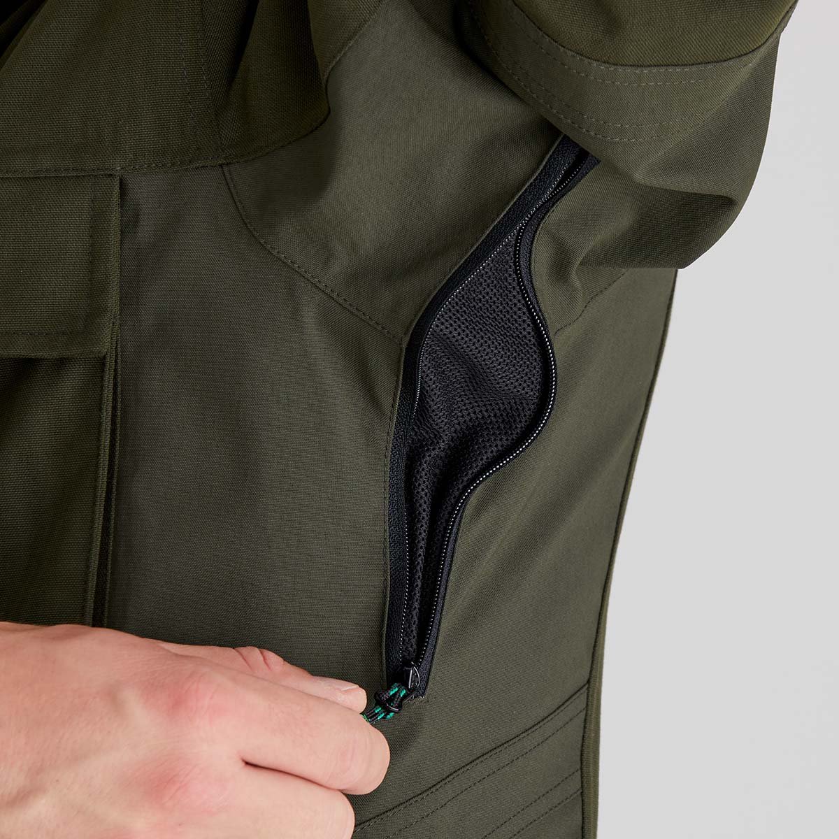 Ridgeline men's Cambrian Smock Deep Forest 2026, vent detail
