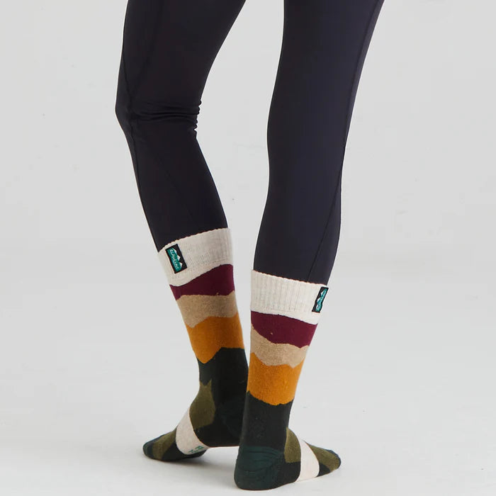 RIDGELINE Merino Wool Socks - Mid Length - Berry Stripes