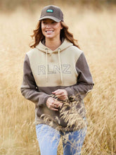 Load image into Gallery viewer, RIDGELINE South Island Hoodie - Women&#39;s - Light Bark
