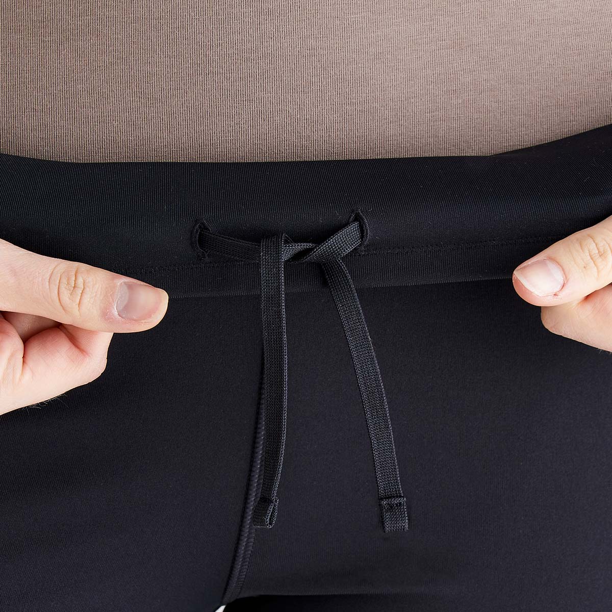Ridgeline women's Infinity Pro Leggings Black, drawcord detail