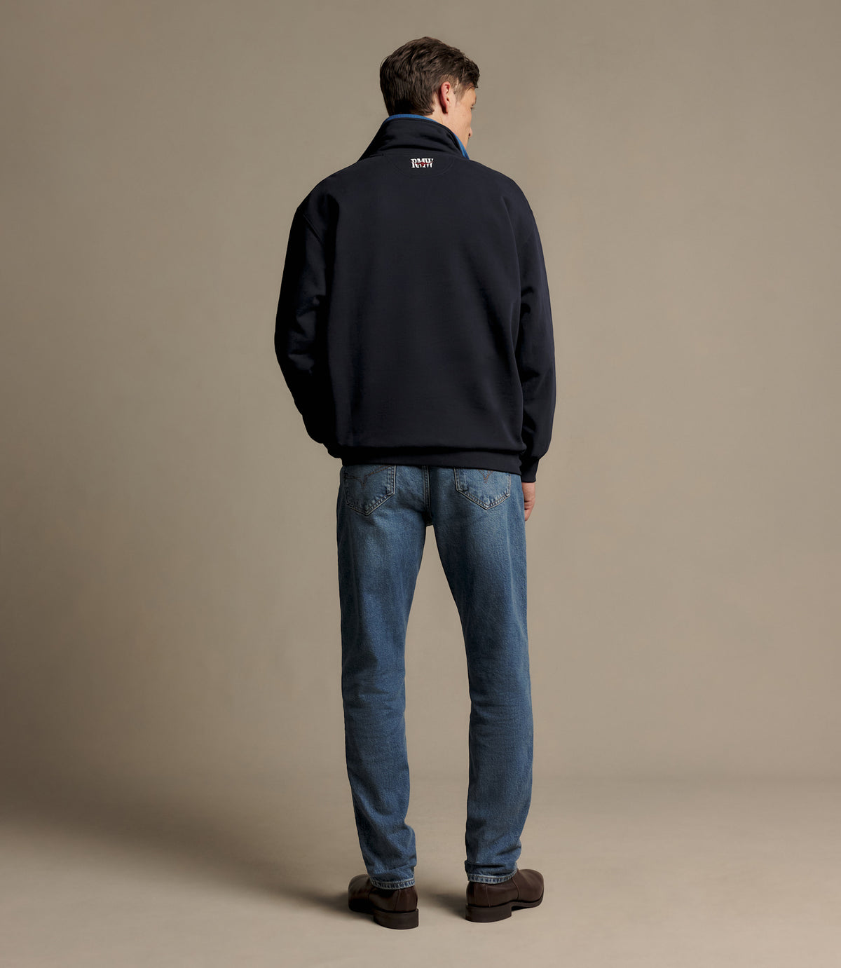 RM Williams Classic R.M.W. Quarter Zip Sweatshirt in Navy - view 5