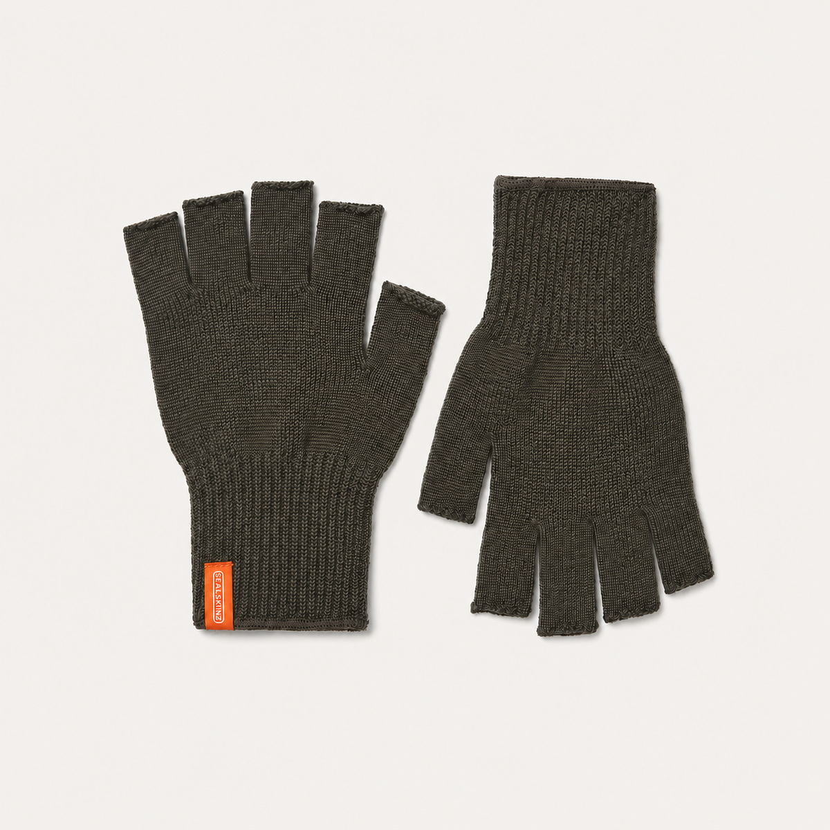 SEALSKINZ Thornham Solo Merino Fingerless Gloves in Olive