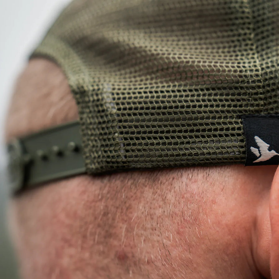 SEELAND Ganister Trucker Cap - Pine Green - adjustable strap detail